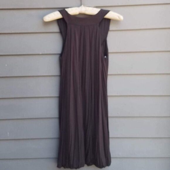 Vibe Black Stretchy Dress With Rosettes size Medium - Picture 7 of 8